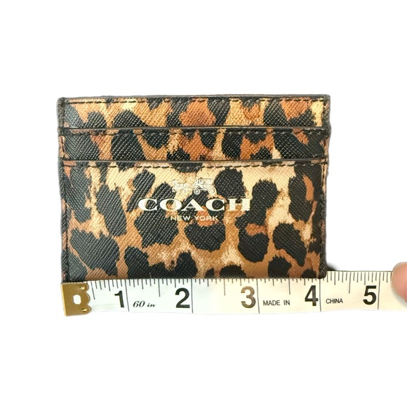 Coach Leopard Print Card Holder 4x3 in. EUC - Picture 4 of 10